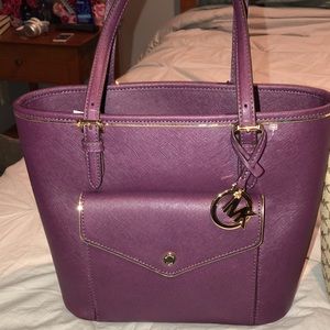 Michael Kors saffiano tote